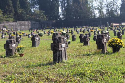 crespi-tombe-bambini